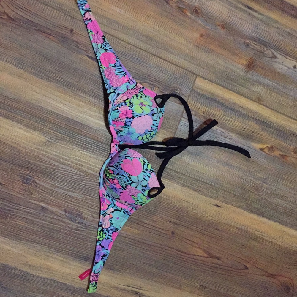 Swim suit top